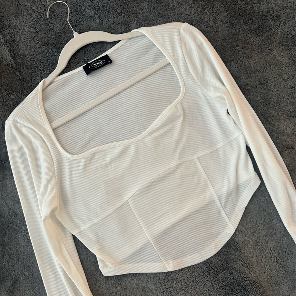 White Ribbed Long Sleeve Crop Top